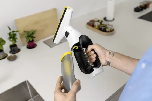 Myjka do okien Karcher WV 2 Universal Care 1.633-671.0 35min 105m2