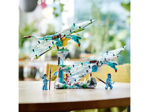 LEGO Avatar 75572 Jake ve Neutiri'nin lanetinde ilk uçuş