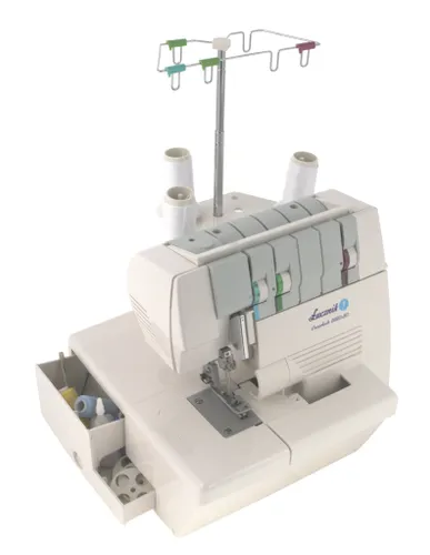 Maszyna do szycia Overlock ŁUCZNIK 820 D-3D