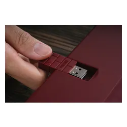Klawiatura mechaniczna 8BitDo Mechanical Keyboard Fami Edition Kailh Box Brown V2 Brązowy