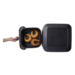 Air Fryer Frytkownica beztłuszczowa HISENSE HAF2100DCD 7.7l z 10 automatycznymi programami i okienkiem do obserwacji postępów gotowania