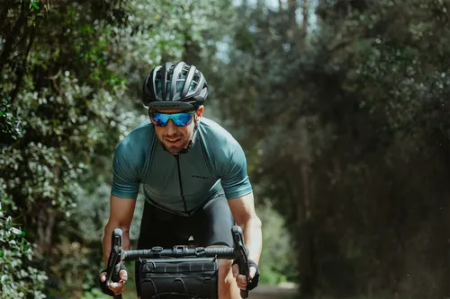 Kask rowerowy EYEN Air
