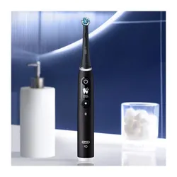 Электрическая зубная щетка Oral-B iO 6 Black