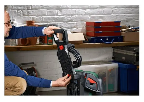 Bosch UniversalAquatak 125 yüksek basınçlı yıkama makinesi