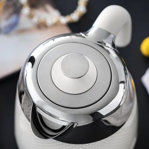 Czajnik DELONGHI KBL2001W Luminosa Kremowy