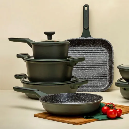 NAVA Imperial 2,5 l - garnek aluminiowy z pokrywką