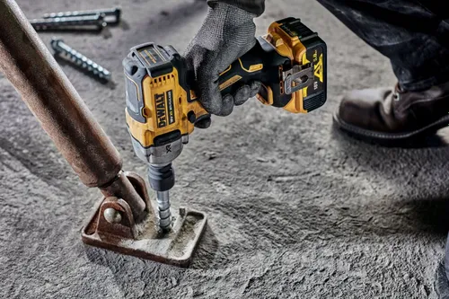Klucz udarowy DeWalt DCF892P2T