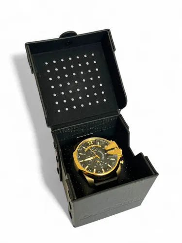 Zegarek Diesel Mega Chief DZ4344 Gold/Black/Gold - outlet