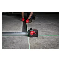 Akumulatorowy laser krzyżowy Milwaukee M12 3PL-401C