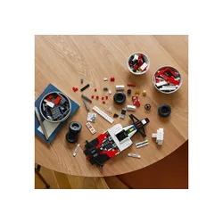 LEGO Icons 10330 McLaren MP4 / 4 и Айртон Сенна