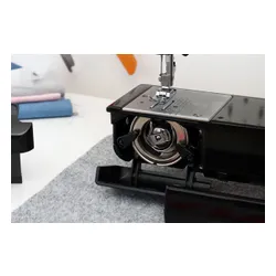 Maszyna do szycia JANOME HD523 Czarny