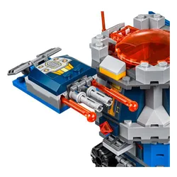 Конструктор Lego Nexo Knights автомобиль Axl (70322)