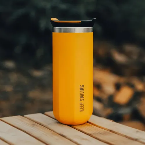 Kubek izolowany Octaroma Grande 435 ml Wacaco - amber yellow