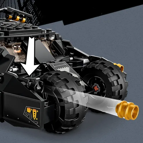 LEGO DC Batman Tumbler: Doldurulmuş Hayvanla Çarpışma (76239)