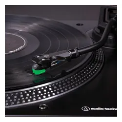 Виниловый проигрыватель Audio-Technica AT-LP120X (черный)