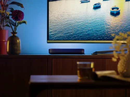 Zestaw Philips Hue White and Color Ambiance Zestaw startowy: 2 podłużne lampy Play light bar + Bridge Pro Czarny