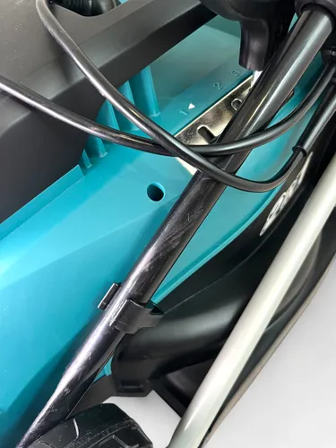 Kosiarka elektryczna Makita ELM3720 - outlet