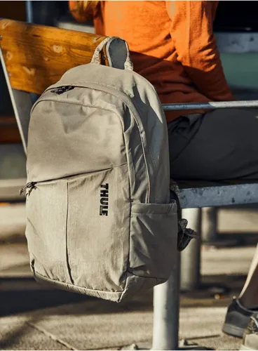 Рюкзак для ноутбука Thule Notus - soft sand