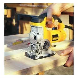 DeWalt Elektrikli testere DW331K