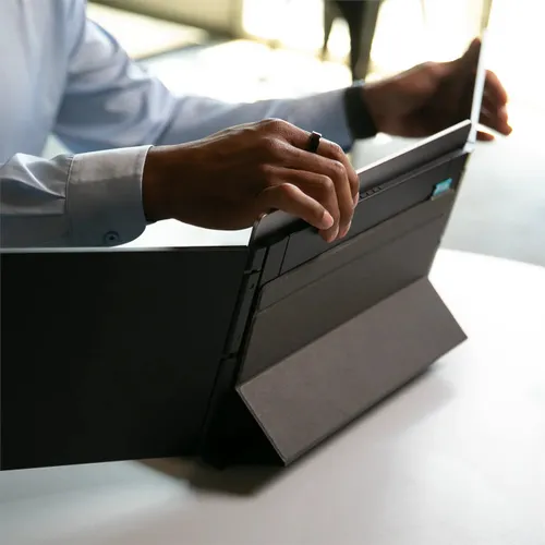 Monitor MOBILE PIXELS Trio 3 Pro 14.1" 2240x1400px IPS