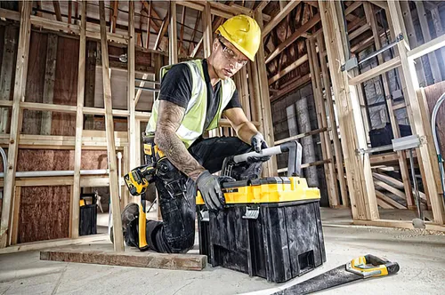 Skrzynka narzędziowa DEWALT DWST83343-1