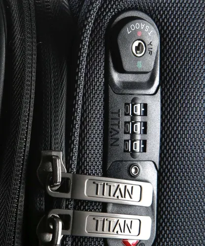 Valiză extensibilă medie Titan Nonstop-antracit