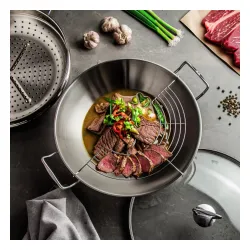 FISSLER Nanjing 36 cm - patelnia / wok ze stali nierdzewnej z pokrywką