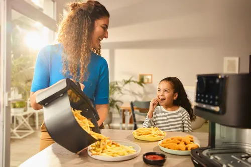 Air Fryer Frytkownica beztłuszczowa BRAUN MultiFry 5 HF5075IBK 6l z okienkiem do obserwacji postępów gotowania