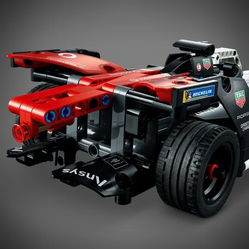 Конструктор Lego Technic Formula E Porsche 99x Electric (42137)