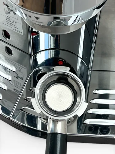 Kolbowy ekspres do kawy DeLonghi EC 850.M - outlet
