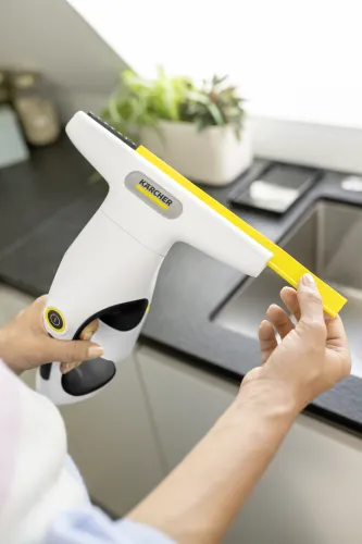Myjka do okien Karcher WV1 Compact Precision 1.633-689.0