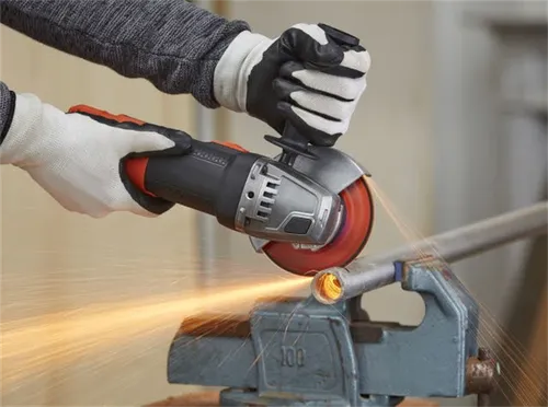 Black &amp; Decker Zımpara Makinesi BEG210