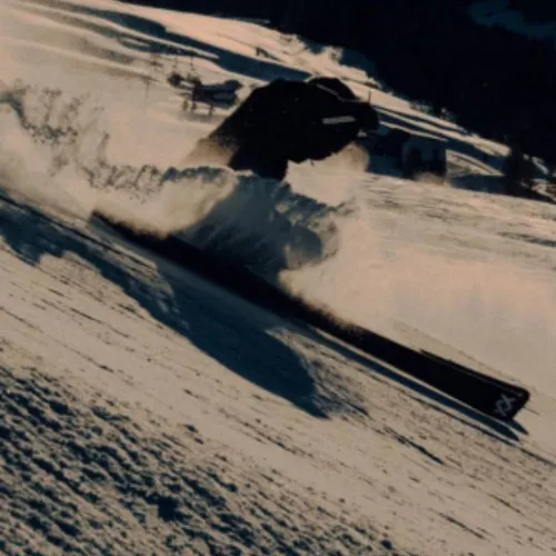 Narty Volkl Peregrine Junior + wiązania vMotion 7.0 130-160 cm 2026