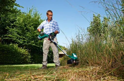 Bosch AdvancedGrassCut 36 36V 30cm akü düzeltici, akü, şarj cihazı