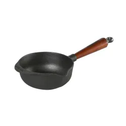 SKEPPSHULT Natural Selection Padella 1 l czarny - rondel żeliwny z dziobkiem