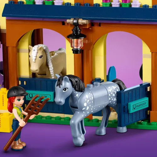 Конструктор Lego Friends лесной конный центр (41683)