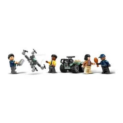 LEGO Jurassic World 76966 Dinomisions: грузовик для перевозки аллозавров