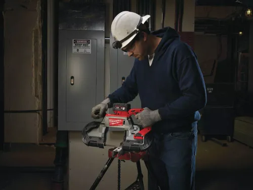 Milwaukee M18 CBS125-502C Şerit Testere