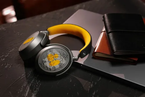 Sennheiser MOMENTUM 4 Wireless 80th Anniversary Edition