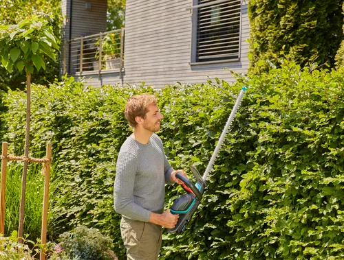 Nożyce akumulatorowe do żywopłotu GARDENA EasyCut 40/18V P4A (bez akumulatora) 14733-55