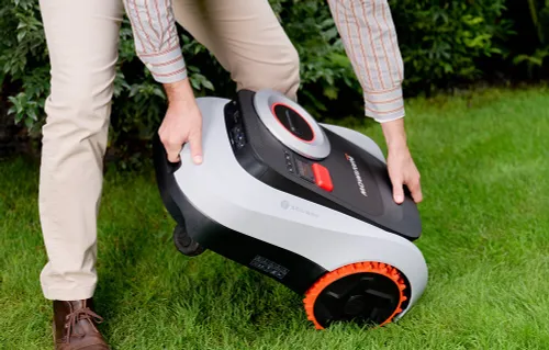 Robot koszący SEGWAY NAVIMOW i215E