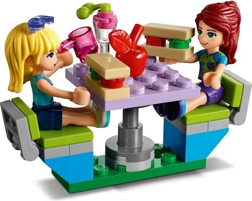 Конструктор Lego Friends дом на колесах Mii (41339)