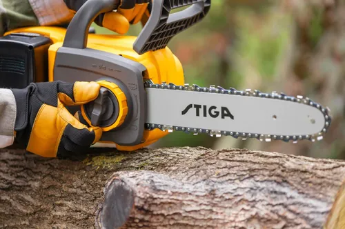 Piła łańcuchowa akumulatorowa STIGA CS 20V 300E 4Ah