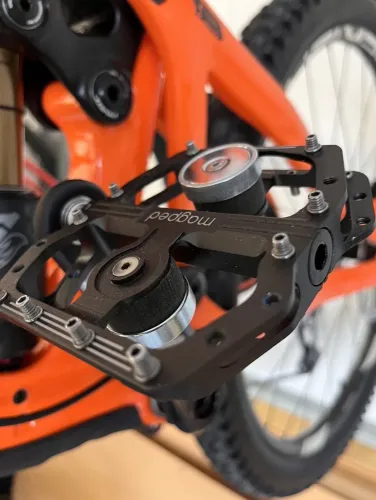 Pedały magnetyczne MAGPED ENDURO2 200N (Enduro, Downhill, MTB) z blokami