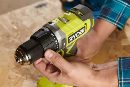 Wiertarko-wkrętarka RYOBI RPD18-2C20ST zestaw akumulatorów + Latarka z akumulatorem + Torba