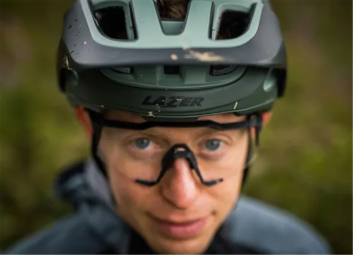 Kask rowerowy LAZER Jackal MIPS
