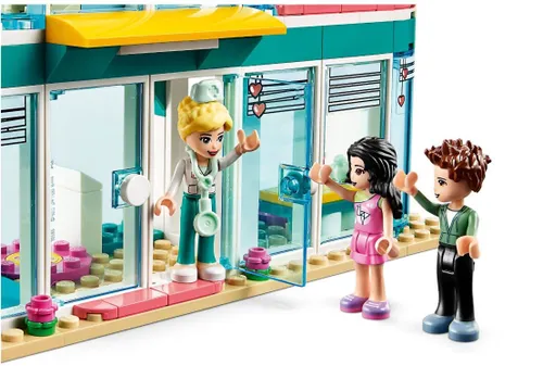 Конструктор Lego Friends 41394 больница в Хартлейке