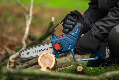 Pilarka łańcuchowa do gałęzi Bosch GKE 18V-20
