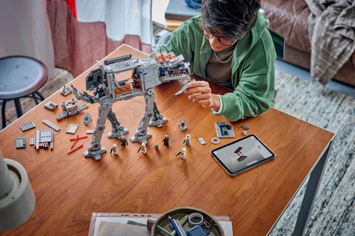 LEGO Star Wars 75454 Mandalorian AT-AT Resztek Imperium, zestaw klocków 10+