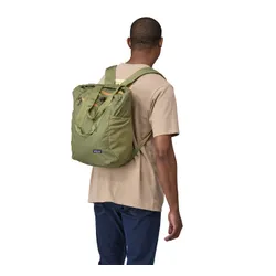 Складной рюкзак Patagonia Ultralight Black Hole Tote Pack-buckhorn green